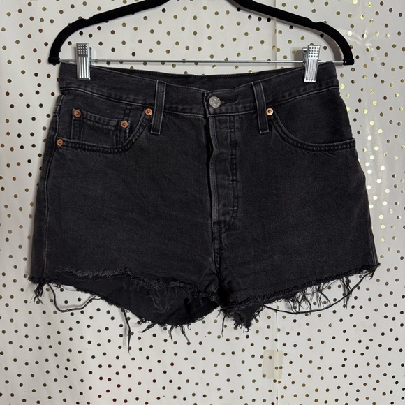 Levi's Black Shorts - Picture 2 of 7